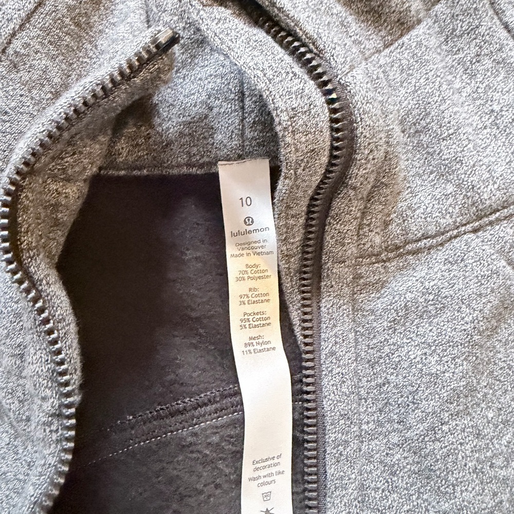 lululemon Scuba Full Zip Hoodie - Picture 3 of 4